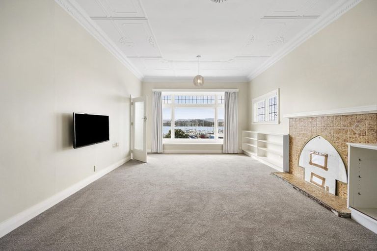Photo of property in 518 Evans Bay Parade, Hataitai, Wellington, 6021