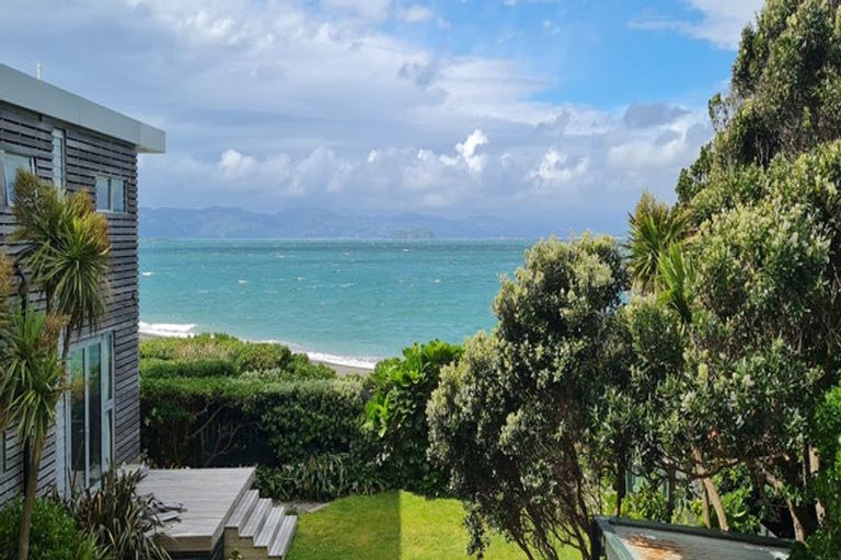 Photo of property in 3a Hector Street, Seatoun, Wellington, 6022