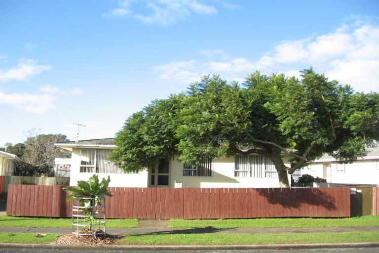 Photo of property in 14 Dairy Road, Otara, Auckland, 2023