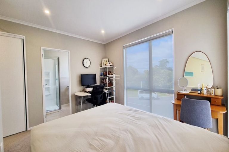 Photo of property in 24 Clark Road, Hobsonville, Auckland, 0616