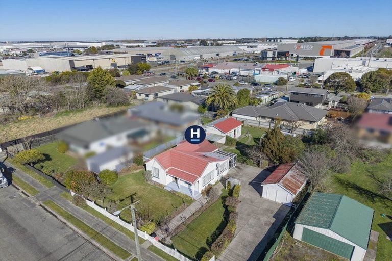 Photo of property in 5 Wilson Street, Islington, Christchurch, 8042