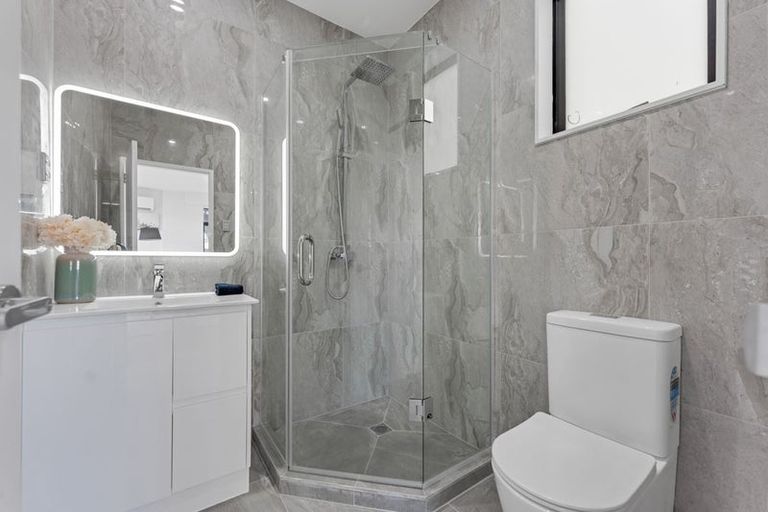 Photo of property in 14c York Road, Papatoetoe, Auckland, 2104