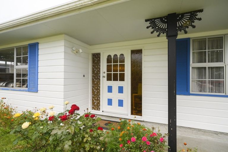 Photo of property in 17 Anaru Place, Awapuni, Palmerston North, 4412