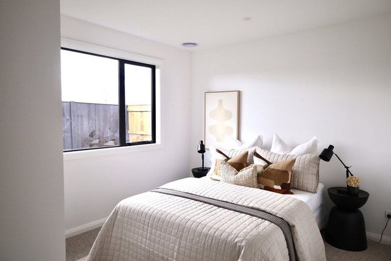 Photo of property in 104 Freedom Drive, Kelvin Grove, Palmerston North, 4414