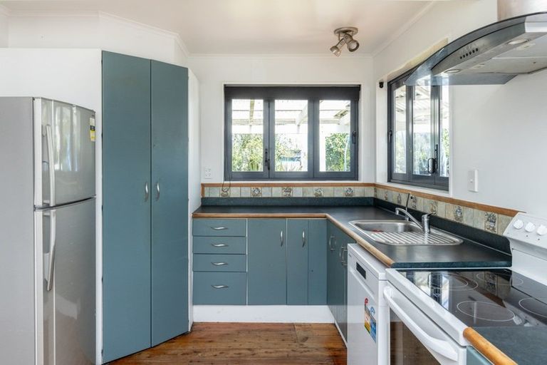 Photo of property in 30 Beach Road, Haumoana, 4102