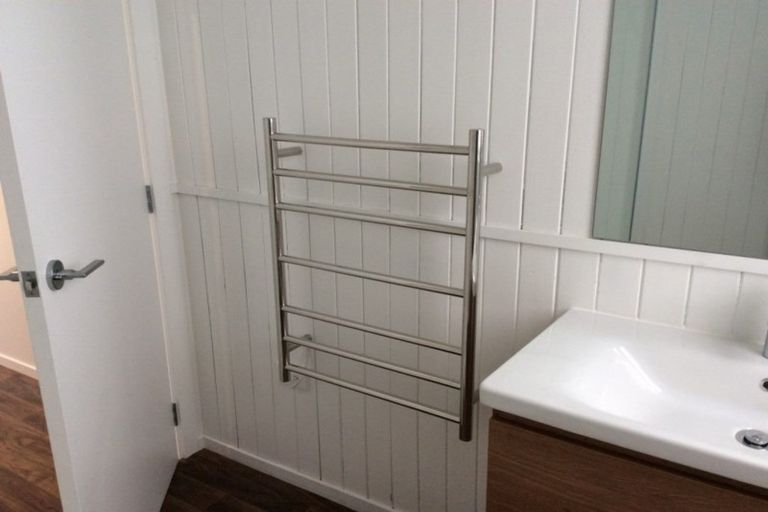 Photo of property in 28 Victoria Road, Mount Maunganui, 3116