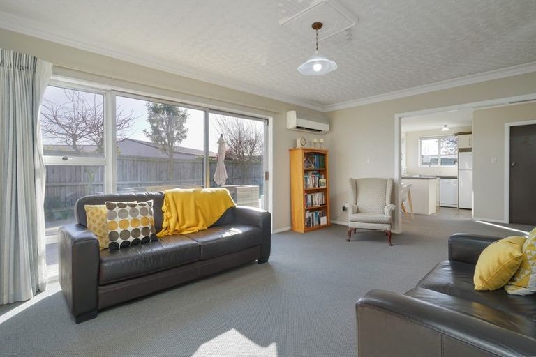 Photo of property in 1/27 Blakehall Place, Spreydon, Christchurch, 8024
