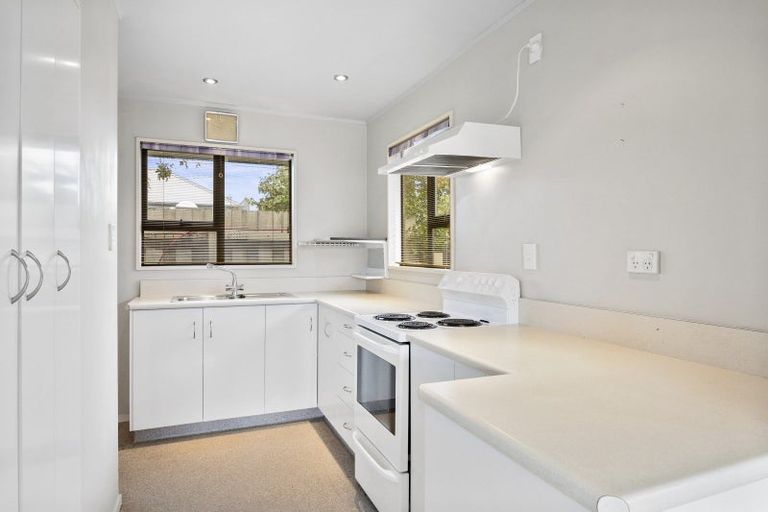 Photo of property in 18e Dick Street, South Dunedin, Dunedin, 9012