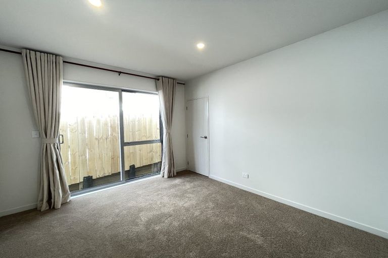Photo of property in 26a Bruce Road, Glenfield, Auckland, 0629