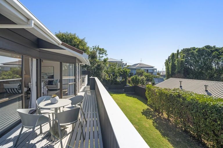 Photo of property in 215 Victoria Road, Devonport, Auckland, 0624
