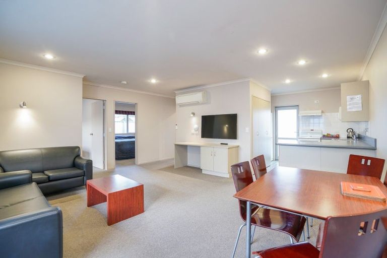 Photo of property in 12a-c Camden Street, Turnbull Thomson Park, Invercargill, 9810
