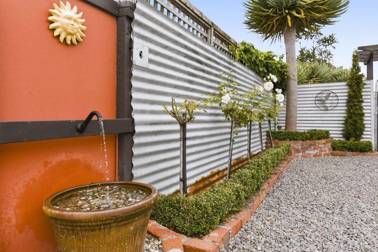 Photo of property in 49a Olive Terrace, Paraparaumu Beach, Paraparaumu, 5032