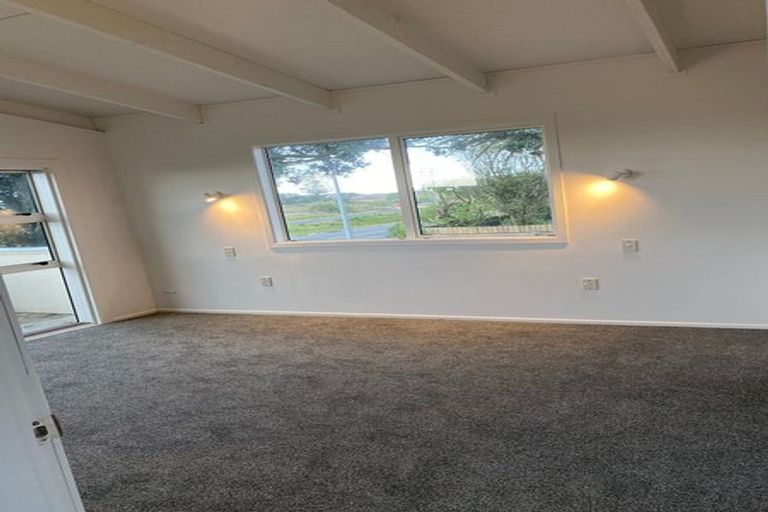 Photo of property in 828a Papamoa Beach Road, Papamoa Beach, Papamoa, 3118