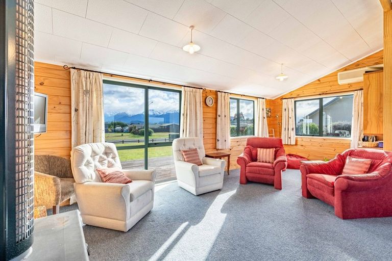 Photo of property in 5 Speight Street, Te Anau, 9600