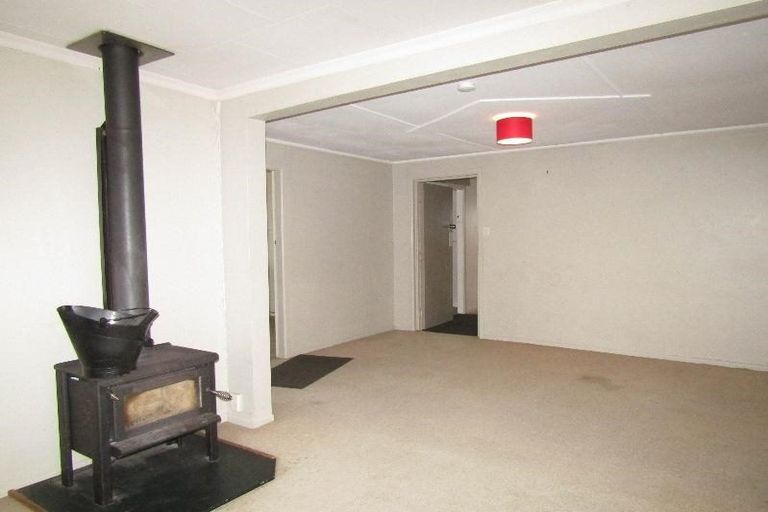 Photo of property in 2/18 Kereru Street, Two Mile Bay, Taupo, 3330