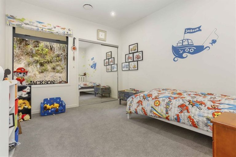 Photo of property in 123 Pinchgut Road, Kaukapakapa, 0873