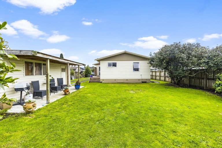 Photo of property in 27 Lindsay Crescent, Nawton, Hamilton, 3200