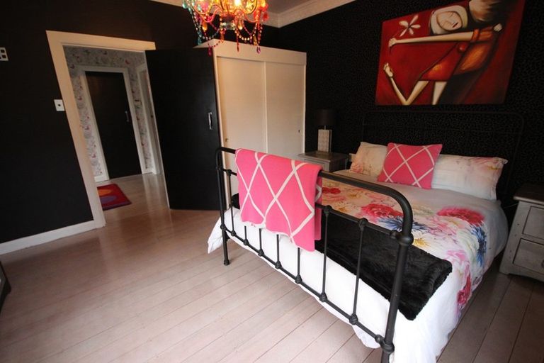 Photo of property in 15 Ake Ake Avenue, Hokowhitu, Palmerston North, 4410