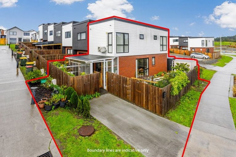 Photo of property in 56 Picturesque Drive, Flat Bush, Auckland, 2019