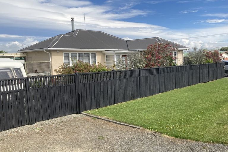 Photo of property in 1 Huia Street, Foxton Beach, Foxton, 4815