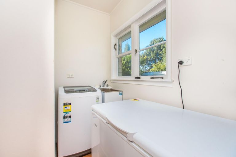 Photo of property in 8a Walsh Street, Forest Lake, Hamilton, 3200