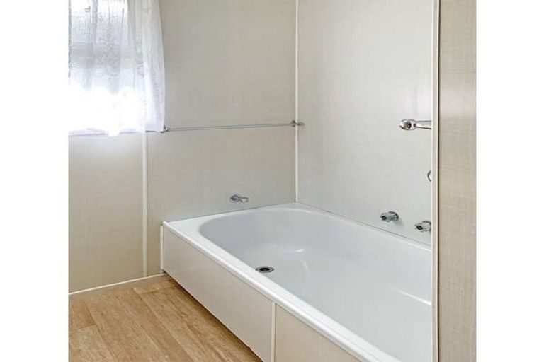 Photo of property in 4 Kennedy Drive, Levin, 5510