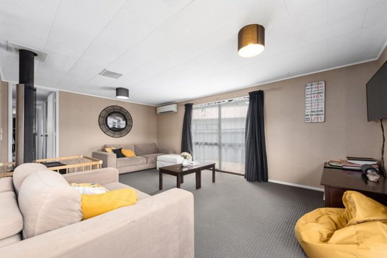 Photo of property in 92 Gillespies Road, Birchville, Upper Hutt, 5018