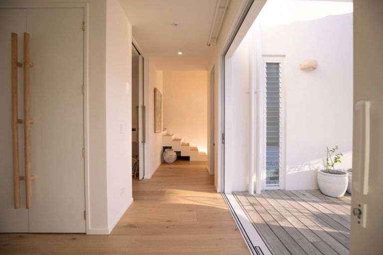 Photo of property in 16 Rangitahi Road, Raglan, 3225