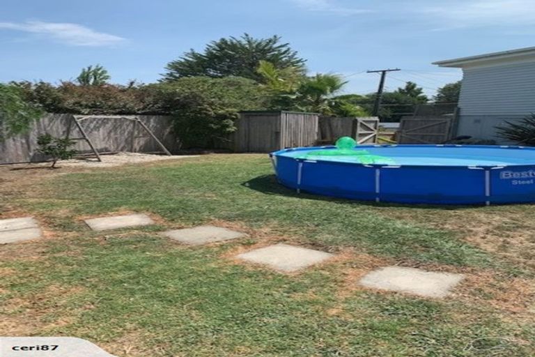 Photo of property in 83 Old Onerahi Road, Onerahi, Whangarei, 0110