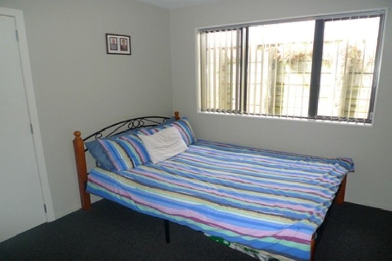 Photo of property in 22 Cedarwood Street, Woodridge, Wellington, 6037