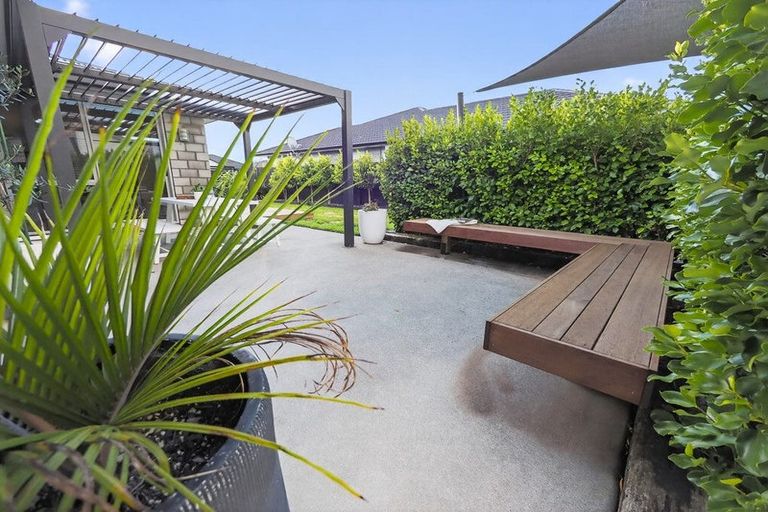 Photo of property in 12 Te Kio Crescent, Papamoa Beach, Papamoa, 3118