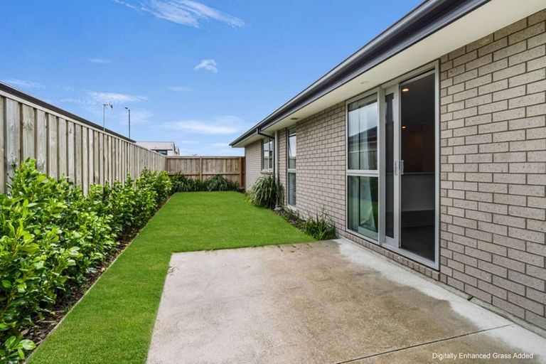 Photo of property in 90 Broadway Parade, Rolleston, 7615