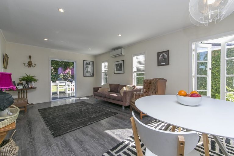 Photo of property in 1/9 Hastie Avenue, Mangere Bridge, Auckland, 2022