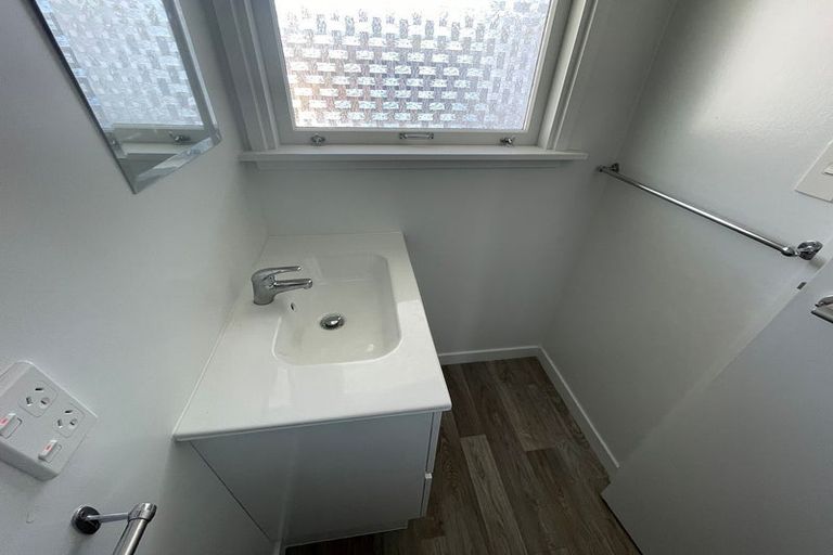 Photo of property in 216 Riverlaw Terrace, Saint Martins, Christchurch, 8022