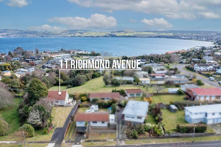 Photo of property in 11 Richmond Avenue, Richmond Heights, Taupo, 3330