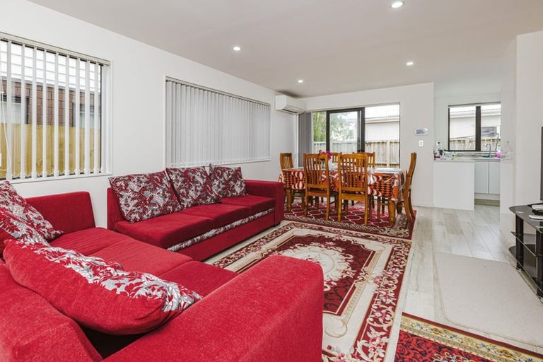 Photo of property in 20b Martin Road, Manurewa, Auckland, 2102