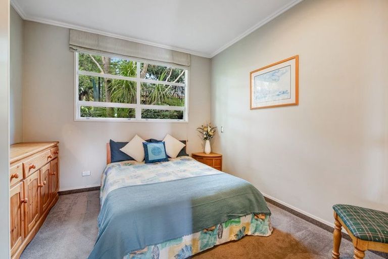 Photo of property in 859 Whangaparaoa Road, Manly, Whangaparaoa, 0930