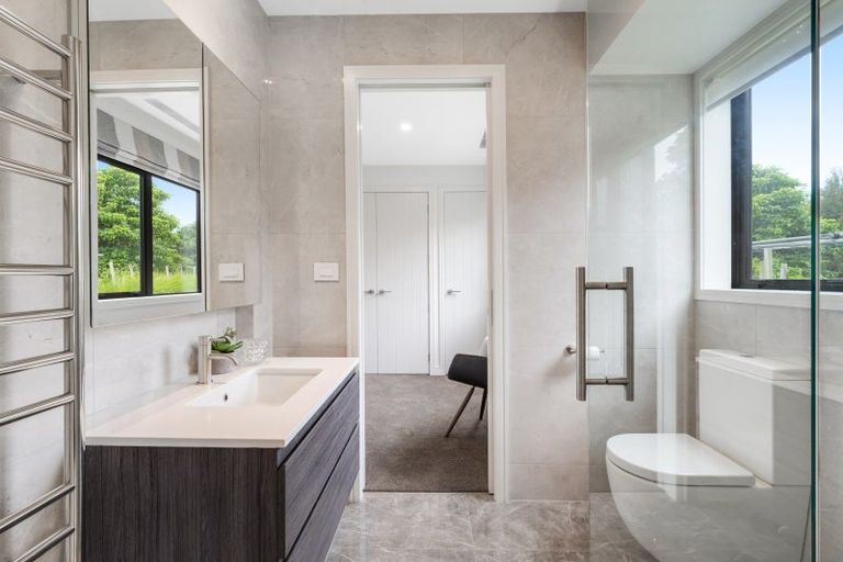 Photo of property in 67 Riordan Lane, Whitford, Manurewa, 2576