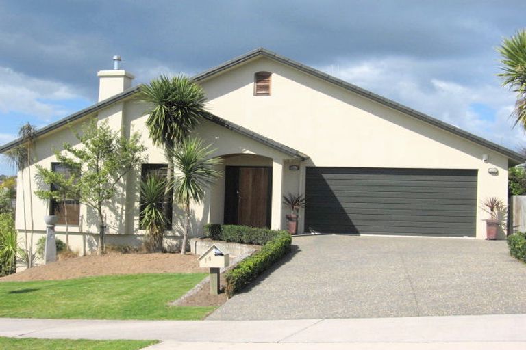 Photo of property in 14 Brodie Place, Bethlehem, Tauranga, 3110