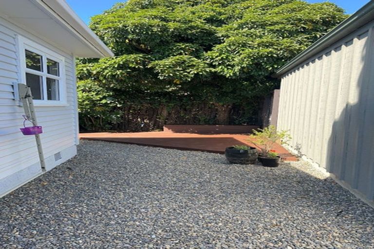Photo of property in 22 Ngaio Road, Raumati Beach, Paraparaumu, 5032