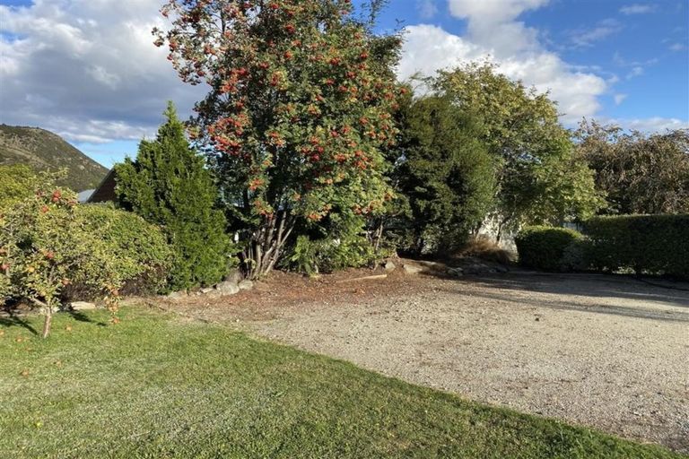 Photo of property in 6 Achilles Place, Wanaka, 9305