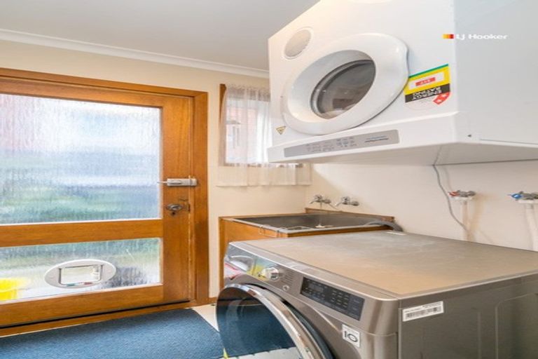 Photo of property in 133b Macandrew Road, South Dunedin, Dunedin, 9012