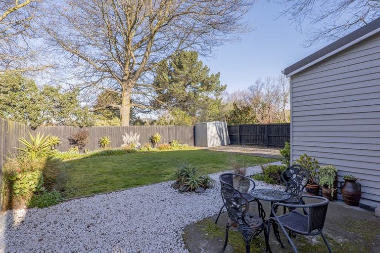 Photo of property in 18 Olliviers Road, Phillipstown, Christchurch, 8011