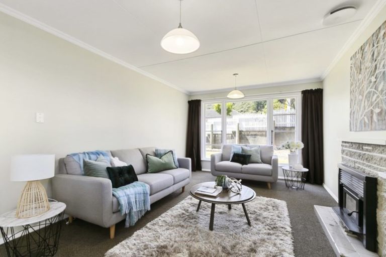 Photo of property in 68 Lees Grove, Wainuiomata, Lower Hutt, 5014