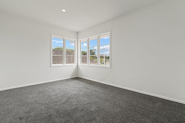 Photo of property in 51 Velvet Crescent, Otara, Auckland, 2023