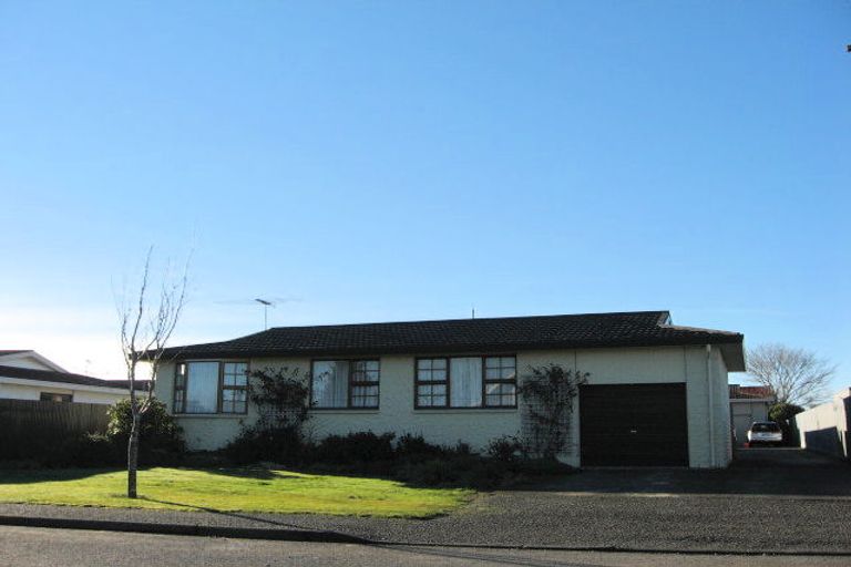 Photo of property in 219b Park Street, Winton, 9720