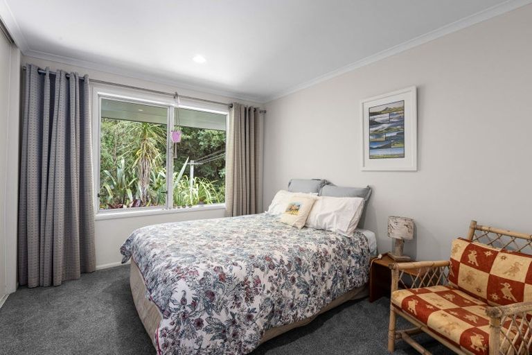 Photo of property in 71 Rapson Road, Kaukapakapa, 0871