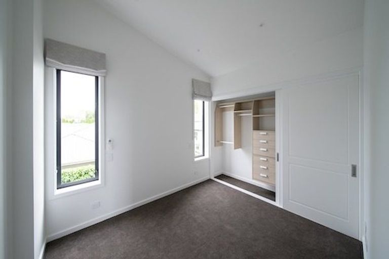 Photo of property in 1/27a Taylors Avenue, Bryndwr, Christchurch, 8052