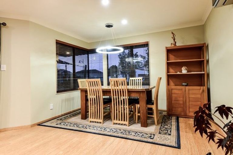 Photo of property in 1 Bayswater Court, Huntington, Hamilton, 3210