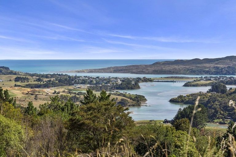 Photo of property in 11 Somerset Lane, Raglan, 3295